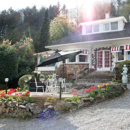 B&B La Source Fleurie โพรฟงเดอวีลล์ ภายนอก รูปภาพ
